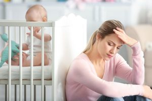 11 Postpartum Depression Symptoms Every New Mom Should Know